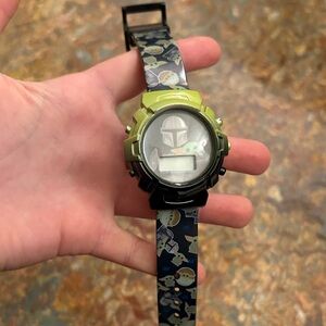 Star Wars Mandalorian Kids' Smartwatch - Olive and Charcoal